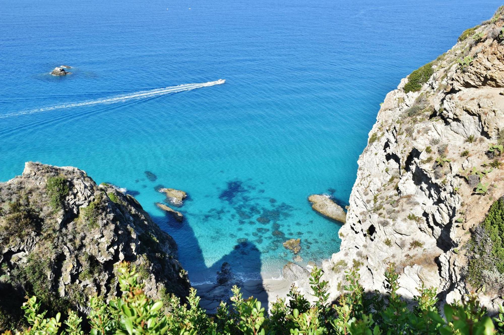 Calabria Beach Villa'S Capo Vaticano Eksteriør bilde